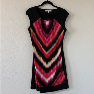 Connected Apparel Black and Red Chevron Mini Dress